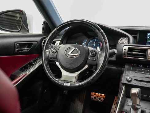Used 2016 Lexus IS 200t RWD image 15