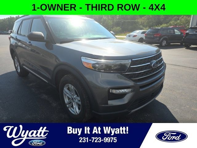 Used 2022 Ford Explorer XLT AWD/4WD image 1