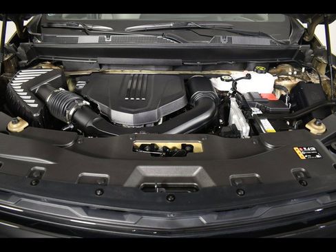 Used 2024 Chevrolet Traverse LT w/ Enhanced Driving Package FWD image 22