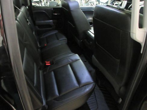 Used 2018 GMC Sierra 1500 SLT w/ SLT Premium Package image 18