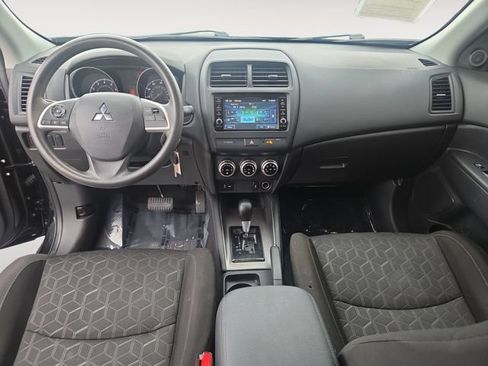 Used 2023 Mitsubishi Outlander Sport ES AWD/4WD image 10