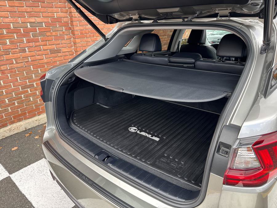 Used 2018 Lexus RX 450h AWD w/ Premium Package image 39
