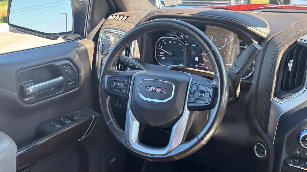 Used 2022 GMC Sierra 1500 SLT w/ SLT Premium Plus Package AWD/4WD image 16