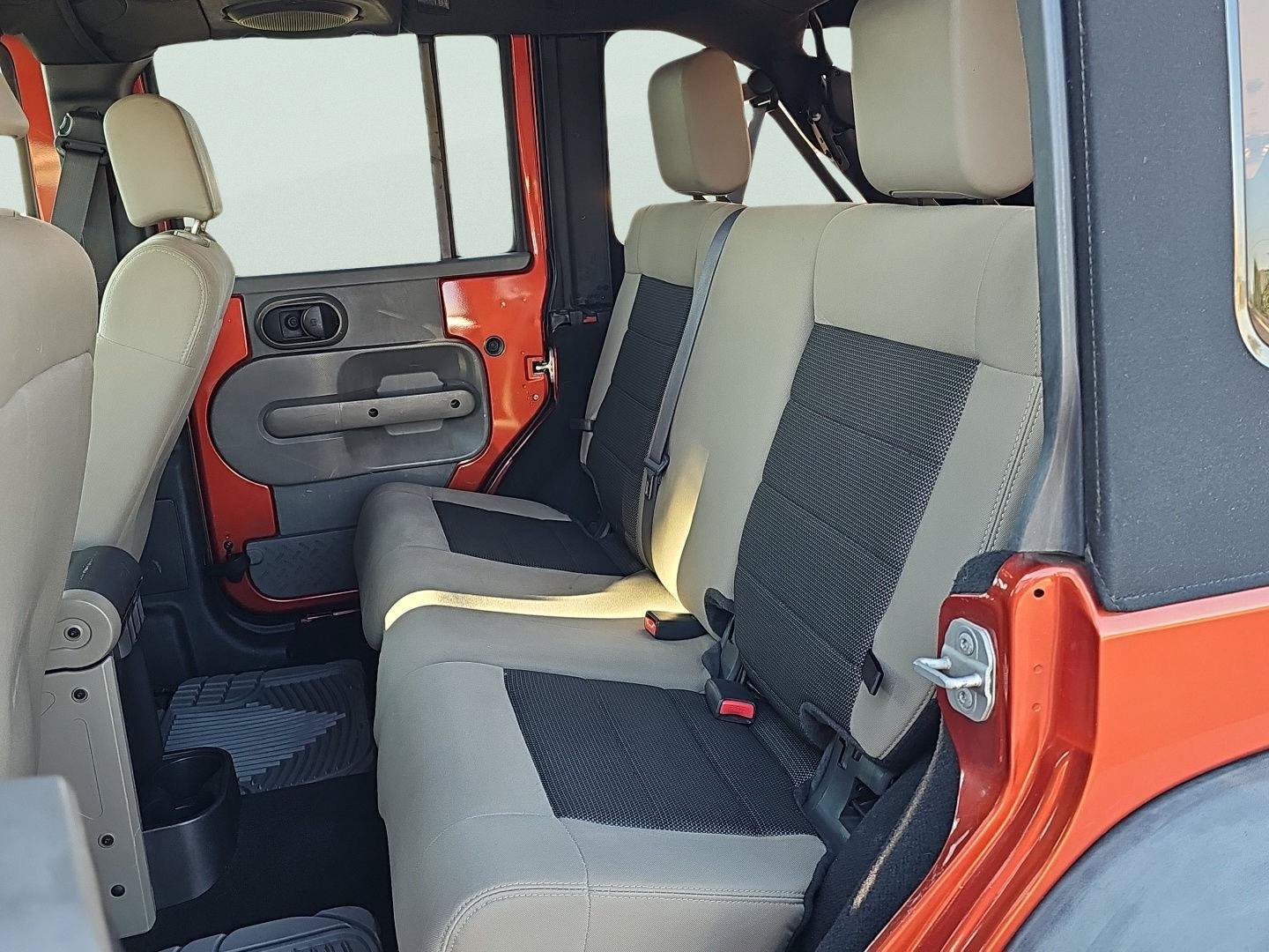 Used 2009 Jeep Wrangler Unlimited X AWD/4WD image 23