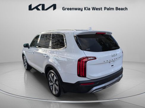Certified 2022 Kia Telluride EX w/ EX Premium Package image 6