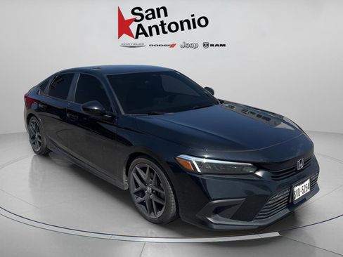 Used 2022 Honda Civic Sport image 1