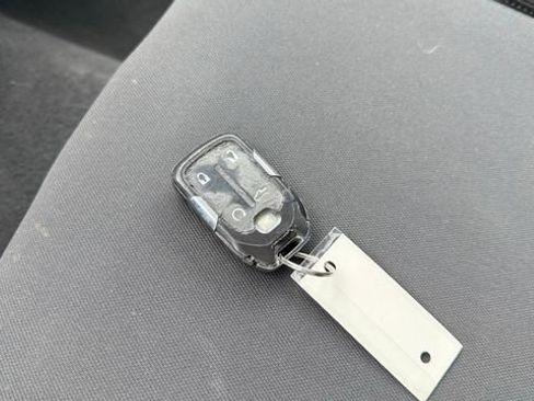 Certified 2021 GMC Sierra 1500 SLE image 29