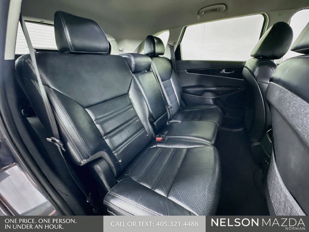 Used 2019 Kia Sorento EX FWD image 29