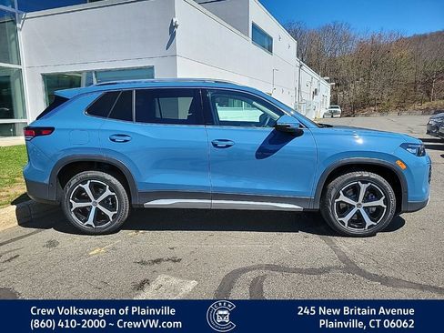 New 2026 Volkswagen Tiguan SE AWD/4WD image 33