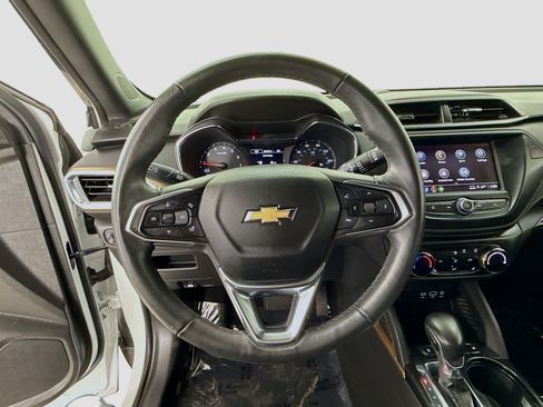 Used 2023 Chevrolet TrailBlazer ACTIV FWD image 13