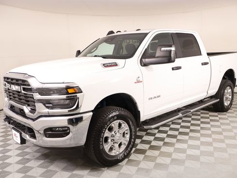 Used 2025 RAM 2500 Big Horn image 10