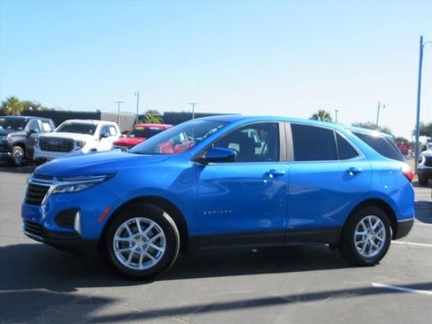 Certified 2024 Chevrolet Equinox LT w/ LPO, Floor Liner Package image 2