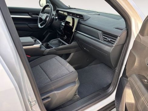 Used 2026 GMC Terrain Elevation image 15