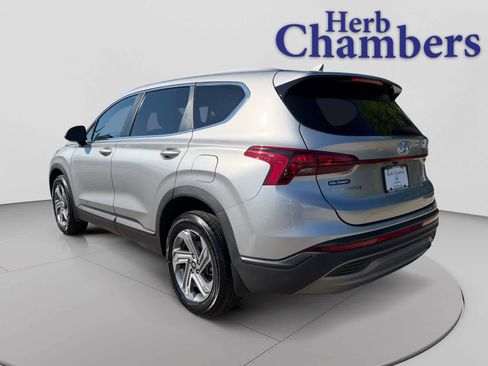 Used 2023 Hyundai Santa Fe SE FWD image 3
