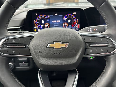 Used 2025 Chevrolet Tahoe LT w/ Comfort Package image 18