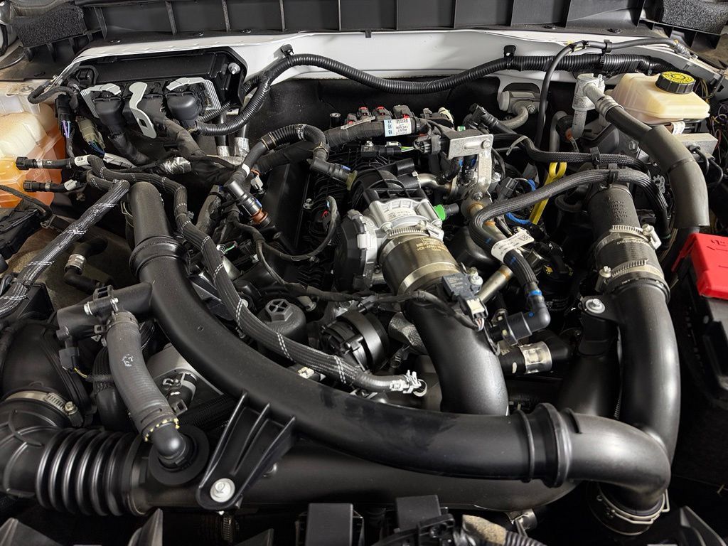 Used 2024 Ford Bronco Wildtrak AWD/4WD image 25