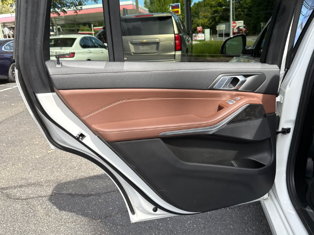 Used 2021 BMW X7 xDrive40i AWD/4WD image 20