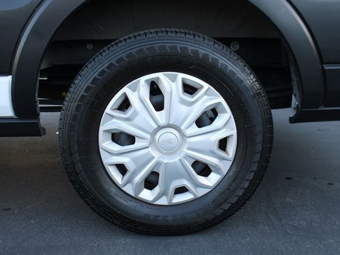 Used 2023 Ford Transit 350 XLT image 41