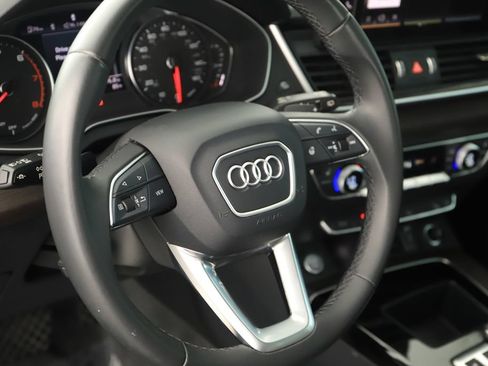 Used 2023 Audi Q5 2.0T Premium AWD/4WD image 16