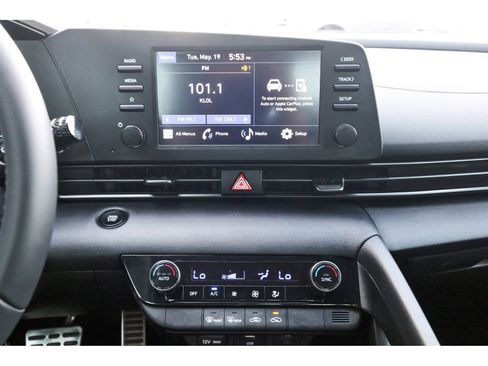 Certified 2025 Hyundai Elantra Sport FWD image 24