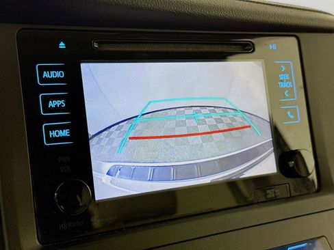 Used 2015 Toyota Sienna XLE w/ XLE Navigation Package AWD/4WD image 18