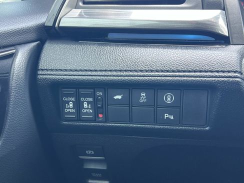 Certified 2023 Honda Odyssey Elite image 19