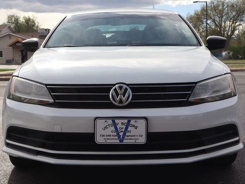 Used 2015 Volkswagen Jetta SE image 13