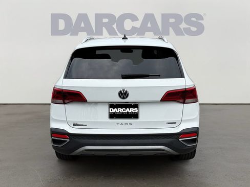 Used 2022 Volkswagen Taos SE AWD/4WD image 6