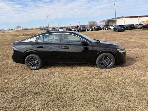 New 2026 Nissan Sentra SV w/ SV Convenience Package image 4