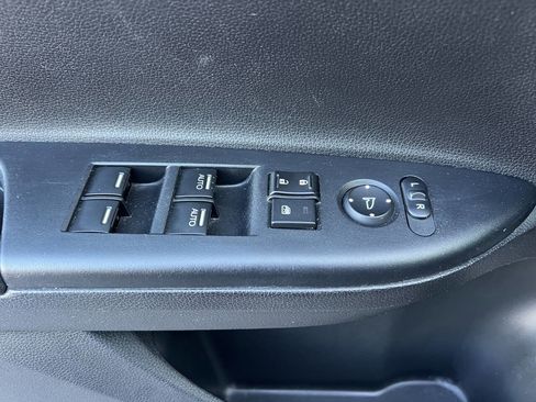 Used 2016 Honda Accord EX image 6