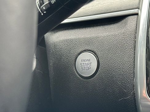 Certified 2023 Kia Sorento SX AWD/4WD image 28