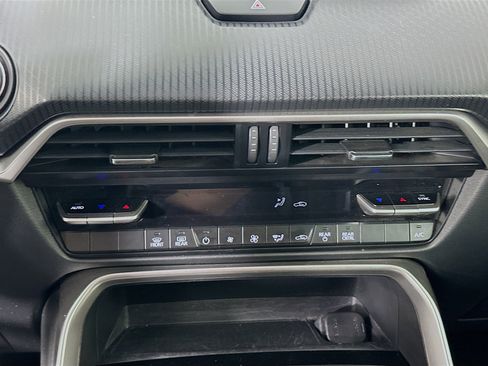 Used 2025 MAZDA CX-90 3.3 Turbo w/ Select Package image 23