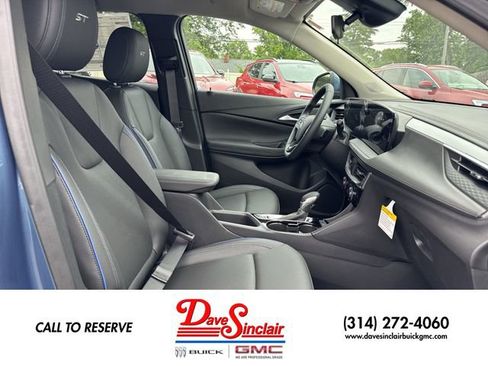 New 2026 Buick Encore GX Sport Touring w/ Advanced Technology Package FWD image 23