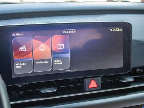 Used 2025 Kia Carnival SX w/ SX Dark Edition Package FWD image 46