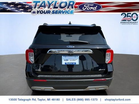 Certified 2023 Ford Explorer XLT w/ Equipment Group 202A AWD/4WD image 5