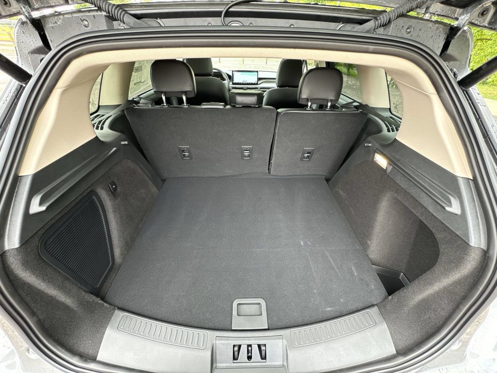 New 2024 Lincoln Corsair Grand Touring AWD/4WD image 24