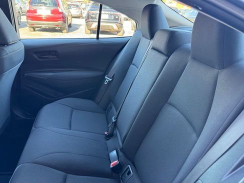Used 2024 Toyota Corolla LE FWD image 17