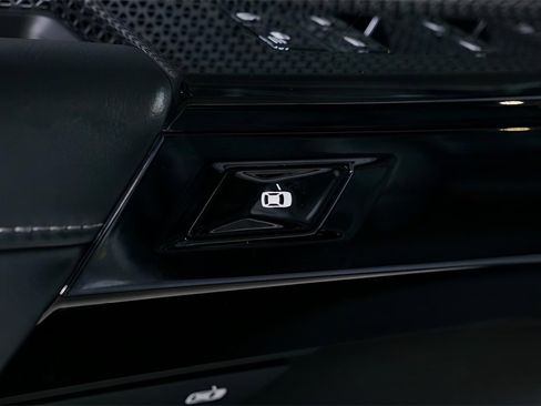 Used 2024 BMW i7 eDrive50 w/ M Sport Package image 33