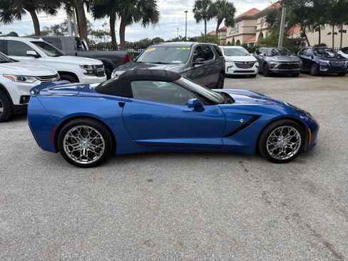 Used 2014 Chevrolet Corvette Stingray Convertible w/ 2LT Preferred Equipment Group image 8