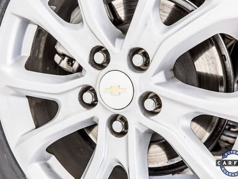 Used 2021 Chevrolet Equinox LT image 40