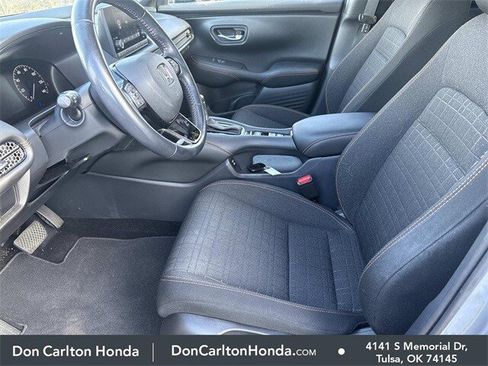 Used 2025 Honda HR-V Sport image 11