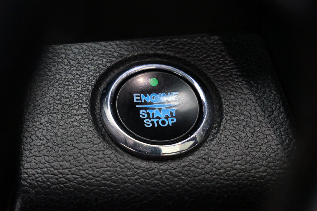 Used 2019 Ford F150 Platinum w/ Technology Package AWD/4WD image 31