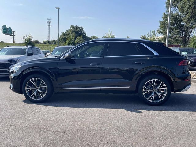 Certified 2025 Audi Q8 Prestige AWD/4WD image 4