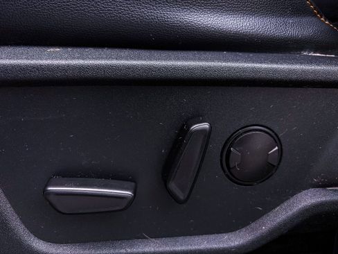 Used 2023 Ford Bronco Badlands AWD/4WD image 16