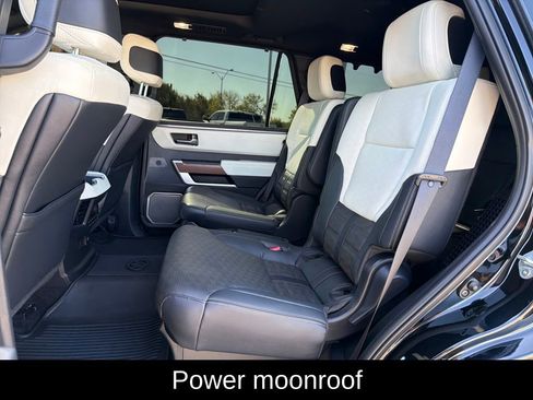 Used 2024 Toyota Sequoia Capstone image 10