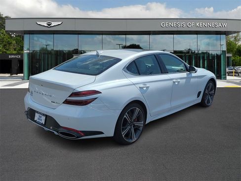 Used 2025 Genesis G70 3.3T Advanced image 7
