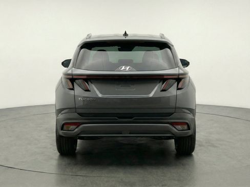 Used 2025 Hyundai Tucson SEL AWD/4WD image 7