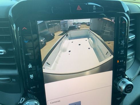 New 2026 RAM 3500 Tradesman AWD/4WD image 27