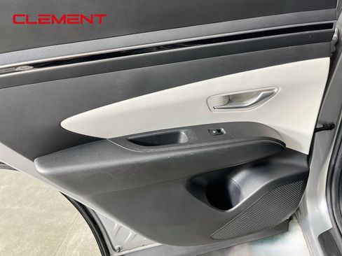 Used 2022 Hyundai Tucson SEL FWD image 27