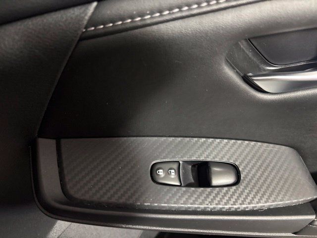 Used 2025 Nissan Sentra SV FWD image 21